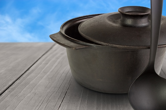 Cast iron cauldron